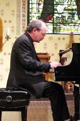 Cullan Bryant, piano